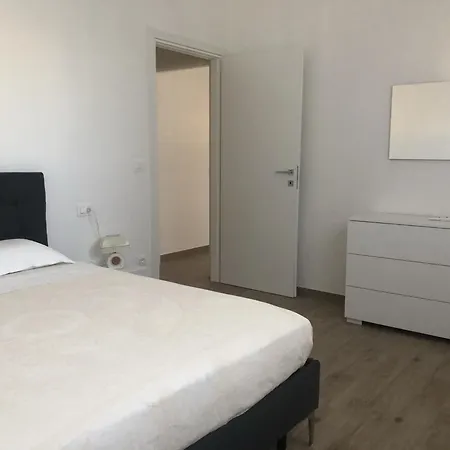 Domus Alba *